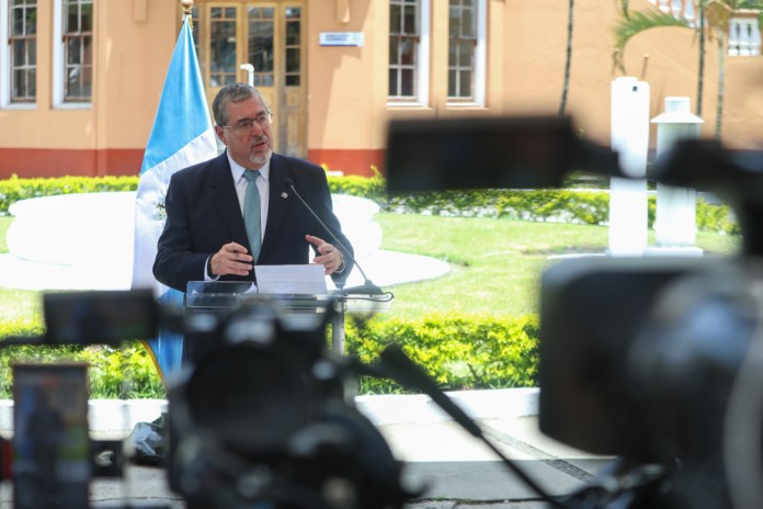 Junto a otros mandatarios el presidente de Guatemala, Bernardo Arévalo, participará en Panamá del Bicentenario del Congreso Anfictiónico. Foto La Hora: Archivo