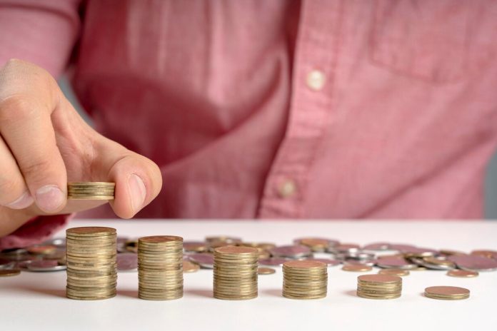 El debate por el salario mínimo 2027 ya está en marcha y va más allá del incremento anual.