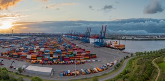 El puerto de Hamburgo en Alemania, uno de los más importantes de Europa, es símbolo de la creciente relación comercial con el mundo, incluida Guatemala. Foto La Hora: Shutterstock