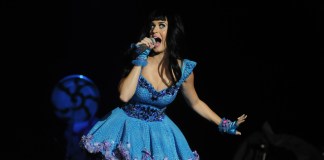 Katy Perry, Michael Bublé y LISA catapultan el arranque del Mundial en EE. UU. y Canadá Katy Perry, LISA, Michael Bublé y más artistas inaugurarán el Mundial este viernes en Estados Unidos y Canadá. Foto: A.RICARDO / Shutterstock.