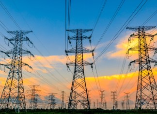 Los proyectos de transmisión son indispensables para garantizar la estabilidad del sistema. Foto La Hora: Shutterstock