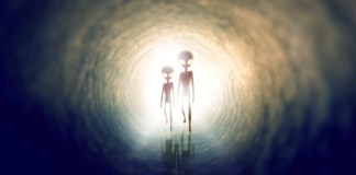 ¿Existen los extraterrestres? Foto: PeopleImages / Shutterstock.