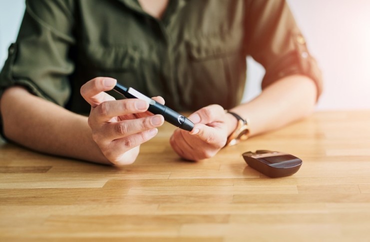 Por qué los pacientes con diabetes tipo 2 tienen la glucosa alta en ayunas y cómo mejorarlo Estudian el comportamiento de glucosa alta en ayunas en pacientes con diabetes tipo 2. Foto: PeopleImages / Shutterstock.