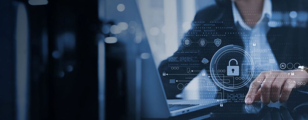 Descuidar la ciberseguridad se traduciría en vulnerabilidades múltiples ante la ciberdelincuencia. Foto: TippaPatt / Shutterstock.