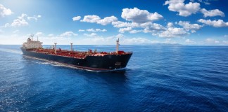 Optimismo económico prevalece entre analistas pese a presiones inflacionarias Pese a crisis global de los combustibles, previsión de crecimiento se mantiene. Foto La Hora: Shutterstock