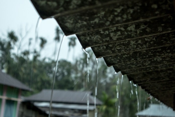 La llegada de las lluvias también puede representar una serie de riesgos en casa. Foto: Wire Creators / Shutterstock. La llegada de las lluvias también puede representar una serie de riesgos en casa. Foto: Wire Creators / Shutterstock.