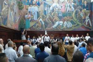 Sindicato del Congreso logra nuevos bonos: uno anual por Q4 mil y uno escolar por Q1 mil
