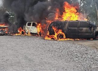 El Ministerio de Gobernación anunció que la PNC se encuentra en el lugar de los hechos para resguardar la vida e integridad de las personas tras el incidente. Foto La Hora: redes sociales