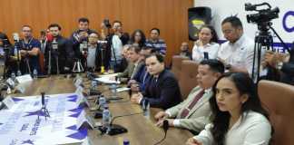 Presentan denuncia contra el exjefe de la SIT en el gobierno de Giammattei por adjudicación de frecuencia radioeléctrica Los diputados de Cabal piden informes para la adjudicación de una frecuencia radioeléctrica en el gobierno pasado. Foto: La Hora