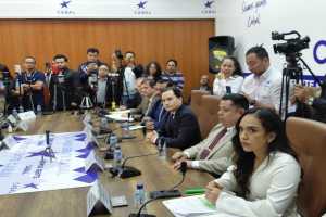 Presentan denuncia contra el exjefe de la SIT en el gobierno de Giammattei por adjudicación de frecuencia radioeléctrica