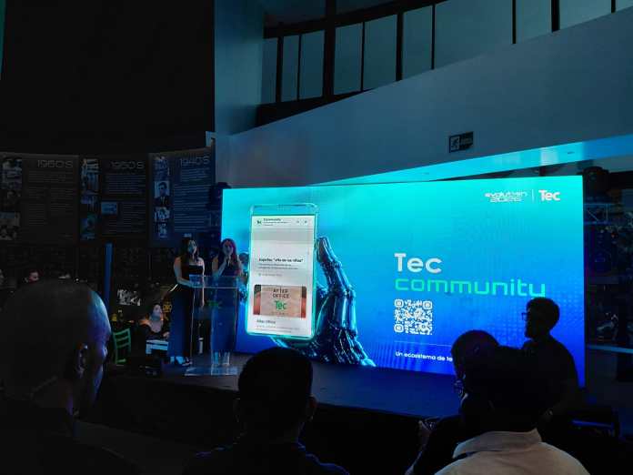 Presentan herramientas tecnológicas para impulsar a integrantes del TEC. Foto: La Hora, Daniel Coromac.