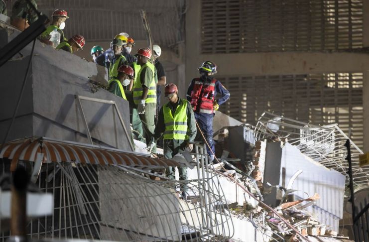 Dos terremotos de magnitud 7,2 y 7,5 sacudieron a Venezuela con solo 39 segundos de diferencia, provocando el colapso de edificios en Caracas.
