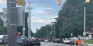 Un tiroteo durante un festival comunitario en Ohio dejó múltiples víctimas y provocó un amplio operativo policial.