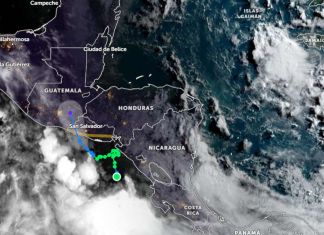 Cristina se convirtió en depresión tropical, pero aún provocará lluvias intensas.
