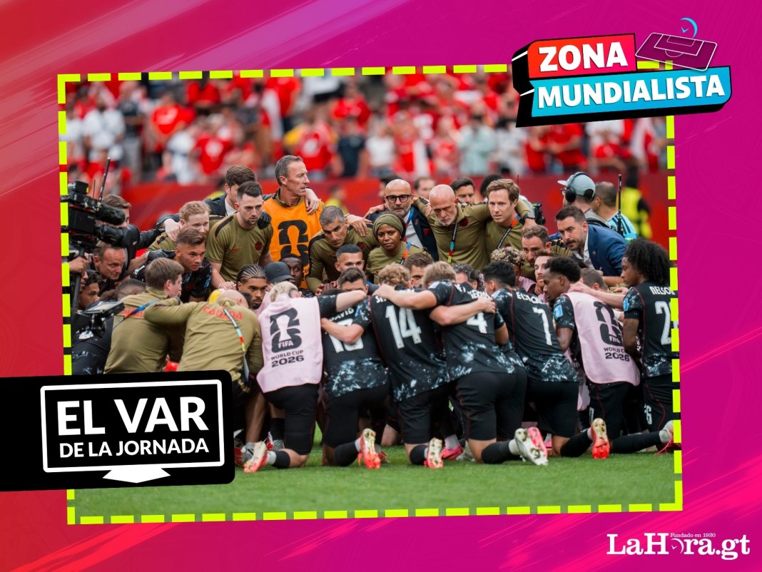 var 18jun El fútbol en Canadá aprendió a ser híbrido por pura necesidad de supervivencia y competitividad, y parece que la fórmula ha sido la indicada. Foto La Hora: EFE