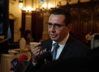 El Fiscal General García Luna asegura que solicitar antejuicio contra el expresidente Alejandro Giammattei esperará ante la investigación de casos de corrupción.