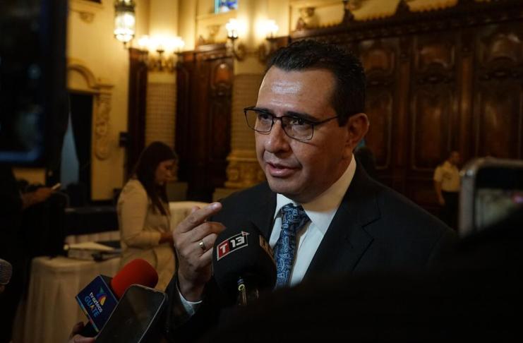 El Fiscal General García Luna asegura que solicitar antejuicio contra el expresidente Alejandro Giammattei esperará ante la investigación de casos de corrupción.