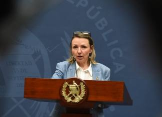 MARN reforzará emisión de licencias ambientales e investigan irregularidades en Escuintla El ministerio de Ambiente y Recursos Naturales reforzará las medidas para la emisión de licencia ambientales para evitar irregularidades.