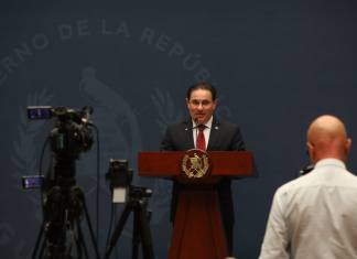El ministro de Gobernación, Marco Antonio Villeda, asegura que se mantinen conversaciones con el FBI para que a las Fuerzas Vulcano retornen al país.