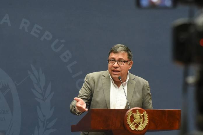 977ca749-e444-47af-be5d-3548c488278f La falta de supervisión de proyectos de Codedes se debe a la falta de personal, así lo afirmó el secretario de Segeplan, Carlos Mendoza.