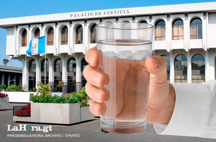 Organismo Judicial destina Q4.38 millones para agua pura tras semanas de desabastecimiento La compra incluye más de 202 mil garrafones de agua y casi 27 mil paquetes de agua embotellada, que serán distribuidos semanalmente en dependencias del Organismo Judicial.