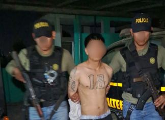 Capturan a alias “Slapy” presunto extorsionista miembro del Barrio 18 en Chimaltenango Alias "Slapy", presunto miembro del Barrio 8 capturado en Chimaltenango. Foto La Hora: PNC