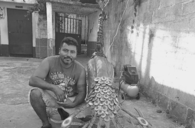 Don Joni, de 46 años, fue una de las víctimas de un ataque armado. Foto La Hora: RR.SS.