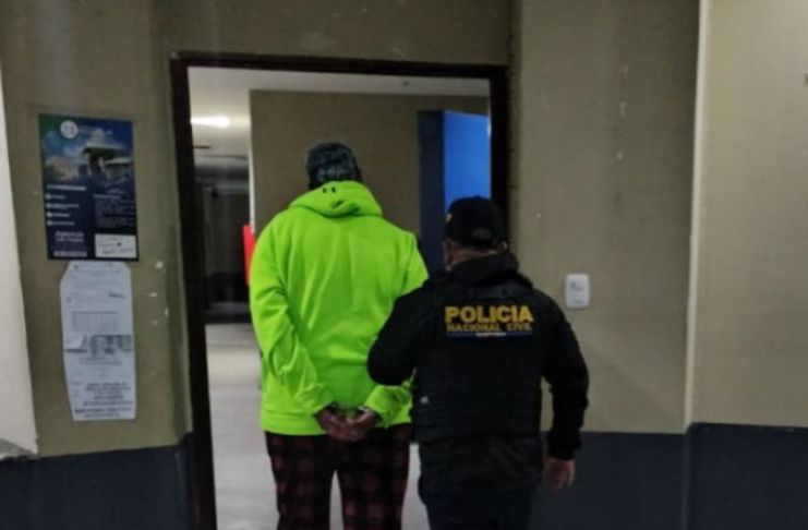 Colombiano es detenido cuando exigía pagos de prestamos "gota a gota". Foto La Hora: PNC.
