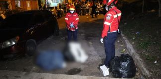 Hallan restos humanos envueltos en bolsas en la colonia San Rafael III, zona 18 Hallan restos humanos envueltos en bolsas en la colonia San Rafael III, zona 18. Foto La Hora: CBM.