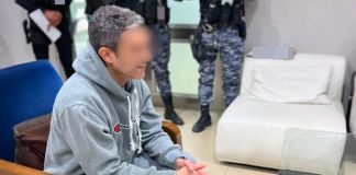 EE. UU. recibe al extraditable que permaneció oculto por 25 años y tenía libros sobre cómo ser fugitivo Edgardo Luis Pérez, el estadounidense capturado en Guatemala. Foto La Hora: FBI.