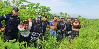 Banda de secuestradores integrada por guatemaltecos es desarticulada por la PNC de El Salvador Banda de secuestradores integrada por guatemaltecos es desarticulada por la PNC de El Salvador