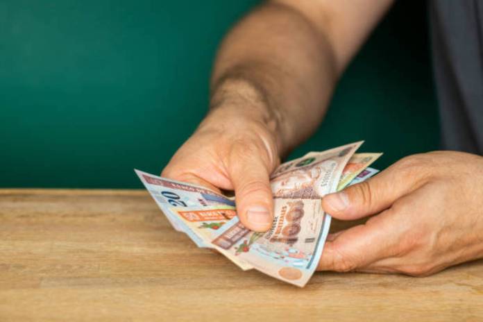 Bono 14 Antes de destinar su Bono 14, expertos recomiendan analizar las prioridades financieras del hogar y evitar las compras por impulso.