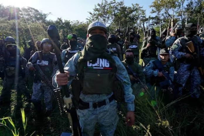 EE. UU. anunció la mayor ofensiva financiera contra el CJNG al sancionar a más de 50 personas y empresas vinculadas con la organización criminal.