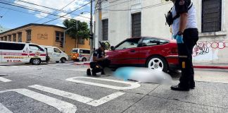 Reconocido mecánico de autos de carreras fallecido tras ataque armado en la zona 1 capitalina. Foto La Hora: Bomberos Voluntarios