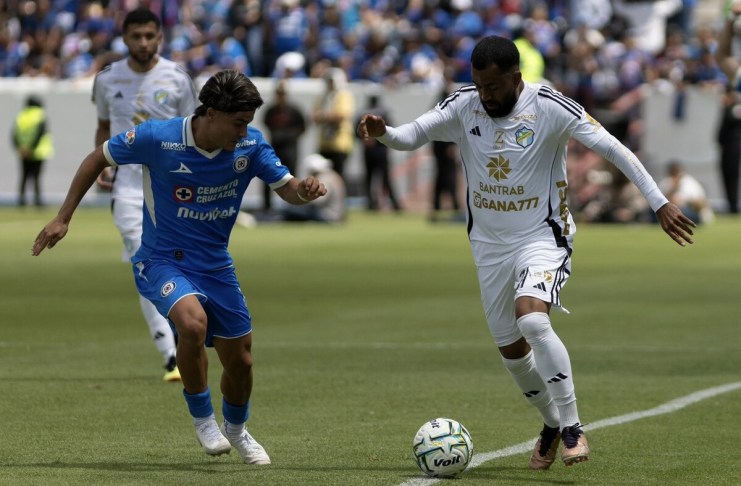 Comunicaciones cayó por un abultado marcador de 6-0 ante Cruz Azul en un partido amistoso disputado en la Ciudad de México.