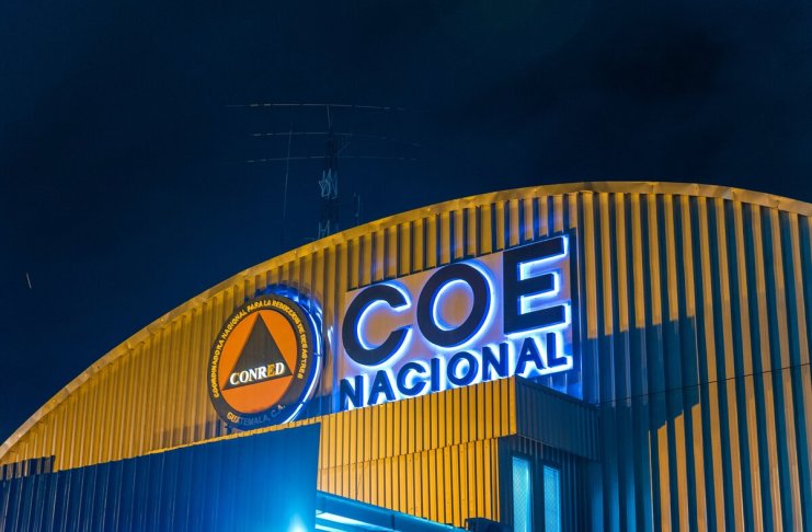 Conred alerta por falsas ofertas de empleo que circulan en TikTok y advierte que no cobra por plazas laborales La SE-Conred advirtió que publicaciones en TikTok ofrecen falsas plazas de trabajo utilizando el nombre de la institución y reiteró que sus procesos de contratación son gratuitos.