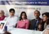 La familia de Cristina Siekavizza, sus padres, hijos y hermana, en una conferencia este 6 de julio, a 15 años de su desaparición. Foto La Hora: José Orozco.