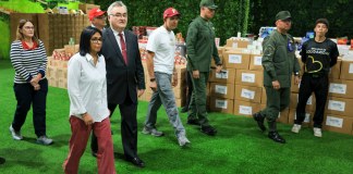 Entregan viviendas a más de 240 familias afectadas por terremotos en Venezuela, prometen 4 mil para diciembre Delcy Rodríguez, presidenta encargada de Venezuela, prometió que entregará 4 mil casas para diciembre, hoy entregaron las primeras 420. Foto La Hora: EFE