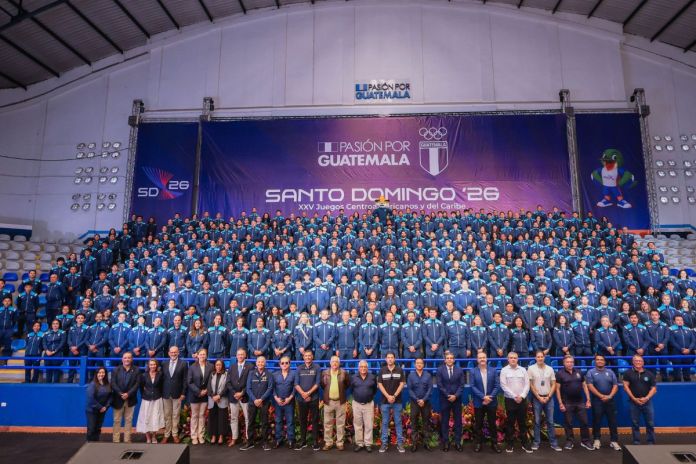 Delegación de atletas juramentados para los Juegos Centroamericanos y del Caribe, Santo Domingo 2026. Foto La Hora: COG