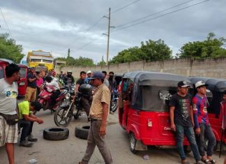 Bloqueo en El Estor, Izabal