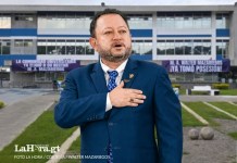 Walter Mazariegos toma posesión y consuma su segundo fraude Walter Mazariegos