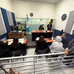 Jueza pide a medios no acosar a hijo señalado de atacar a su padre. Foto La Hora: Daniel Ramírez.