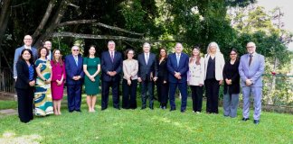 El presidente Bernardo Arévalo presentó al grupo G13 de embajadores las prioridades de su gobierno para los próximos 18 meses.
