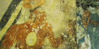 Hallazgo en San Bartolo identifica al primer astrónomo y matemático maya registrado en glifos Investigadores en Petén localizaron glifos que apuntan al descubrimiento del primer astrónomo y matemático Maya de Guatemala. Foto La Hora: MCD