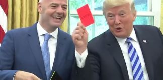Presidente de la FIFA Gianni Infantino (i), junto al presidente de EE. UU., Donald Trump, en la Casa Blanca. Foto La Hora: CSPAN