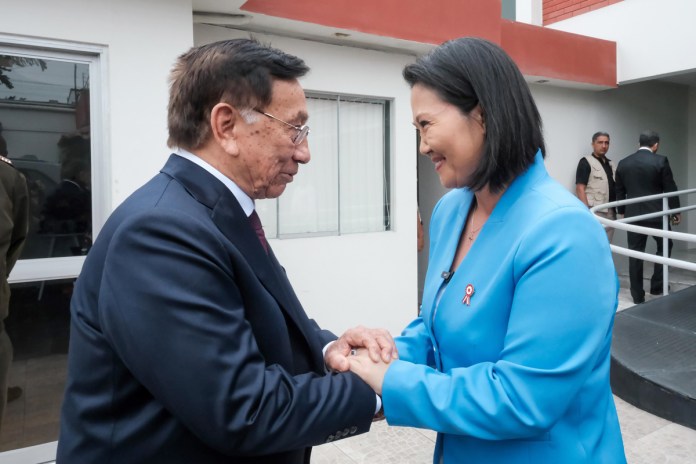 Keiko Fujimori y José María Balcázar