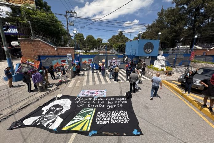 Mazariegos usac Protestas