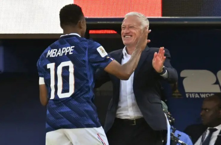 Mbappé se despide de Deschamps con un mensaje lleno de agradecimiento y emoción.