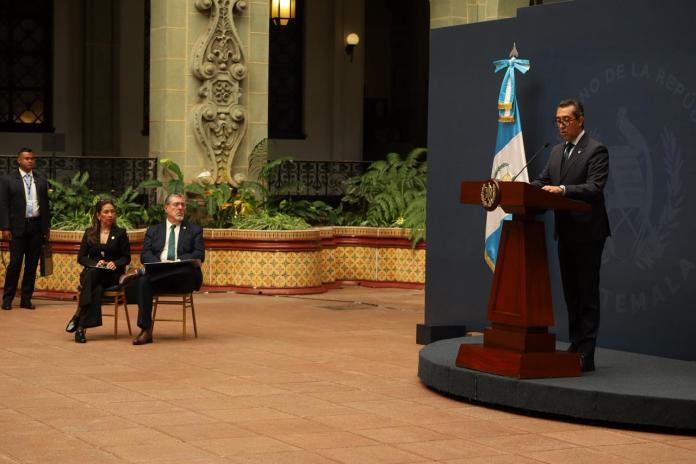 Menkos Durante La Ronda, el ministro de Finanzas, indicó que el subsidio a los combustibles finalizará el 31 de julio próximo. Foto: La Hora: Daniel Ramírez
