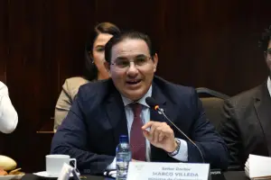 Ministro Villeda le reclama a diputado por "desinformar" en videos publicados en TikTok